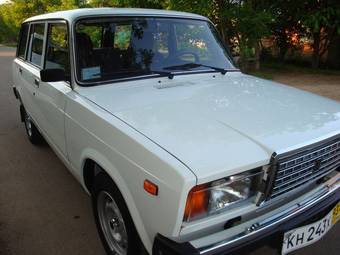 2011 Lada 2104 Photos