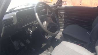 2011 Lada 2104 Pics