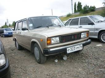 2011 Lada 2104 Pictures