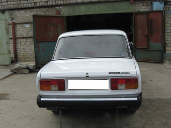 2008 Lada 2105 Photos