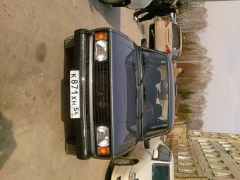 2010 Lada 2105 Pictures