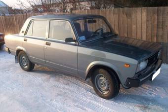 2010 Lada 2105 Photos