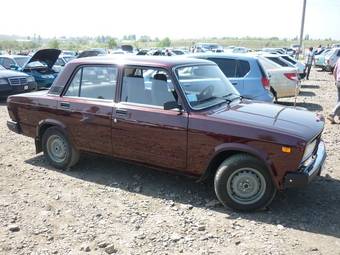2010 Lada 2105 Photos