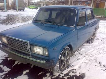 2008 Lada 2107 Photos