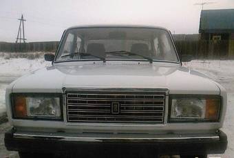 2008 Lada 2107 Pictures