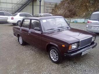 2008 Lada 2107 Pictures