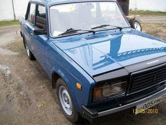 2008 Lada 2107 Pictures