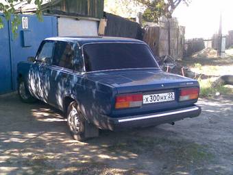 2009 Lada 2107 Photos