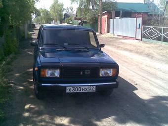 2009 Lada 2107 Pictures