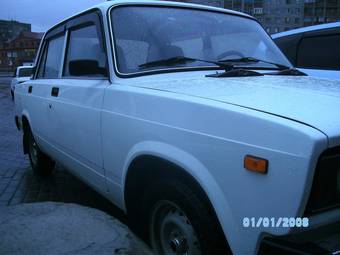 2010 Lada 2107 Photos