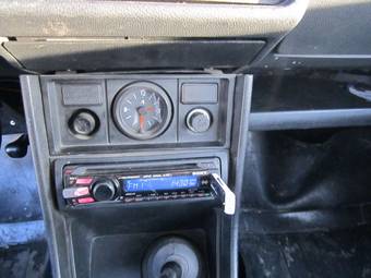 2010 Lada 2107 Pictures