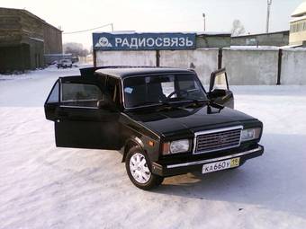 2010 Lada 2107 Photos