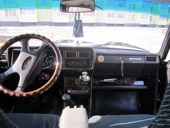 2010 Lada 2107 Pictures