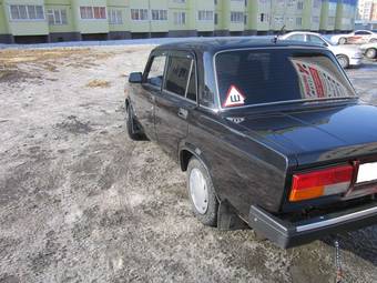 2010 Lada 2107 Photos