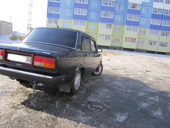 2010 Lada 2107 Pictures