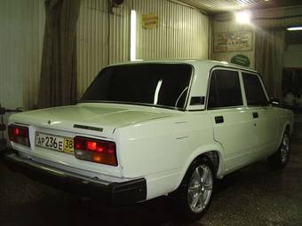 2010 Lada 2107 Photos