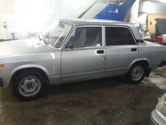 2010 Lada 2107 Photos