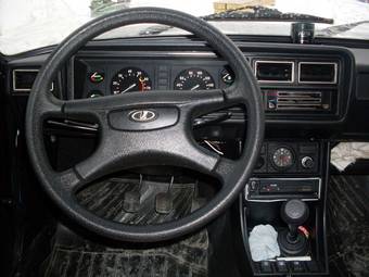 2010 Lada 2107 Images