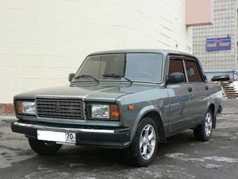 2010 Lada 2107 Photos