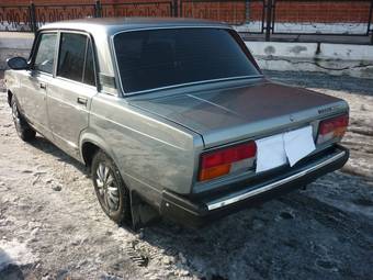 2010 Lada 2107 Photos