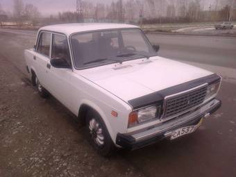 2010 Lada 2107 Photos