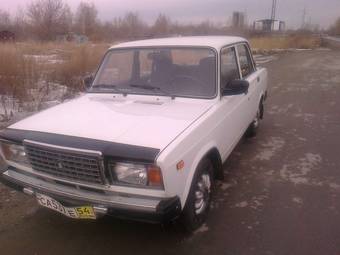 2010 Lada 2107 Photos