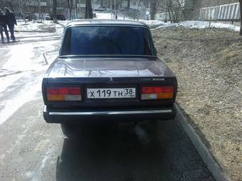 2010 Lada 2107 Photos