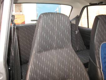 2010 Lada 2107 Pictures