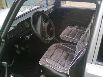 2010 Lada 2107 Pictures