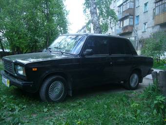 2010 Lada 2107 Photos