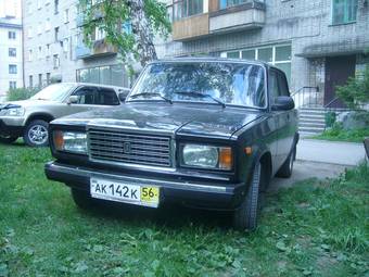 2010 Lada 2107 Pictures