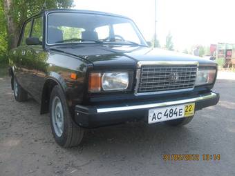 2010 Lada 2107 Photos