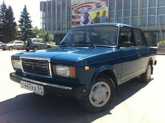 2010 Lada 2107 Photos