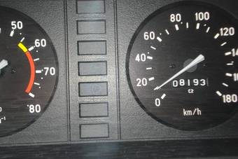 2011 Lada 2107 Pictures