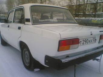 2011 Lada 2107 Pictures