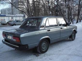 2011 Lada 2107 Images