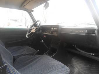 2011 Lada 2107 Photos