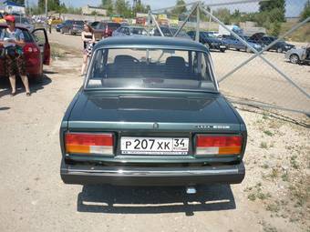 2011 Lada 2107 Pictures