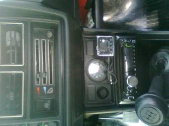 2011 Lada 2107 Pics
