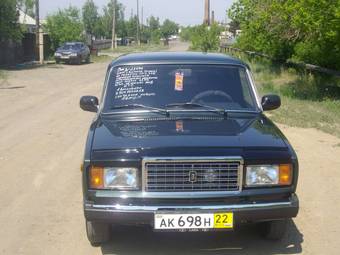 2011 Lada 2107 Pictures