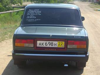 2011 Lada 2107 Pictures