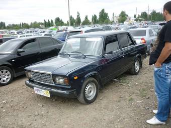 2011 Lada 2107 Photos