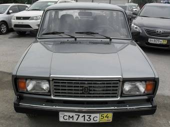 2011 Lada 2107 Pictures