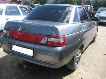 2010 Lada 2110 Photos