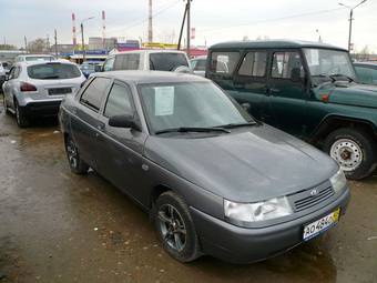 2011 Lada 2110 Photos