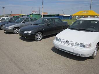 2012 Lada 2110 Photos