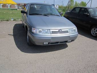 2012 Lada 2110 Pictures