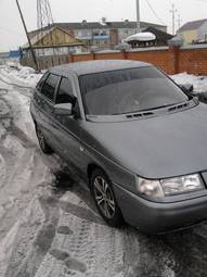 2008 Lada 2112 Pictures