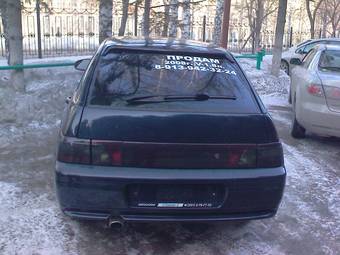 2008 Lada 2112 Pictures