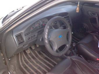 2008 Lada 2112 Photos